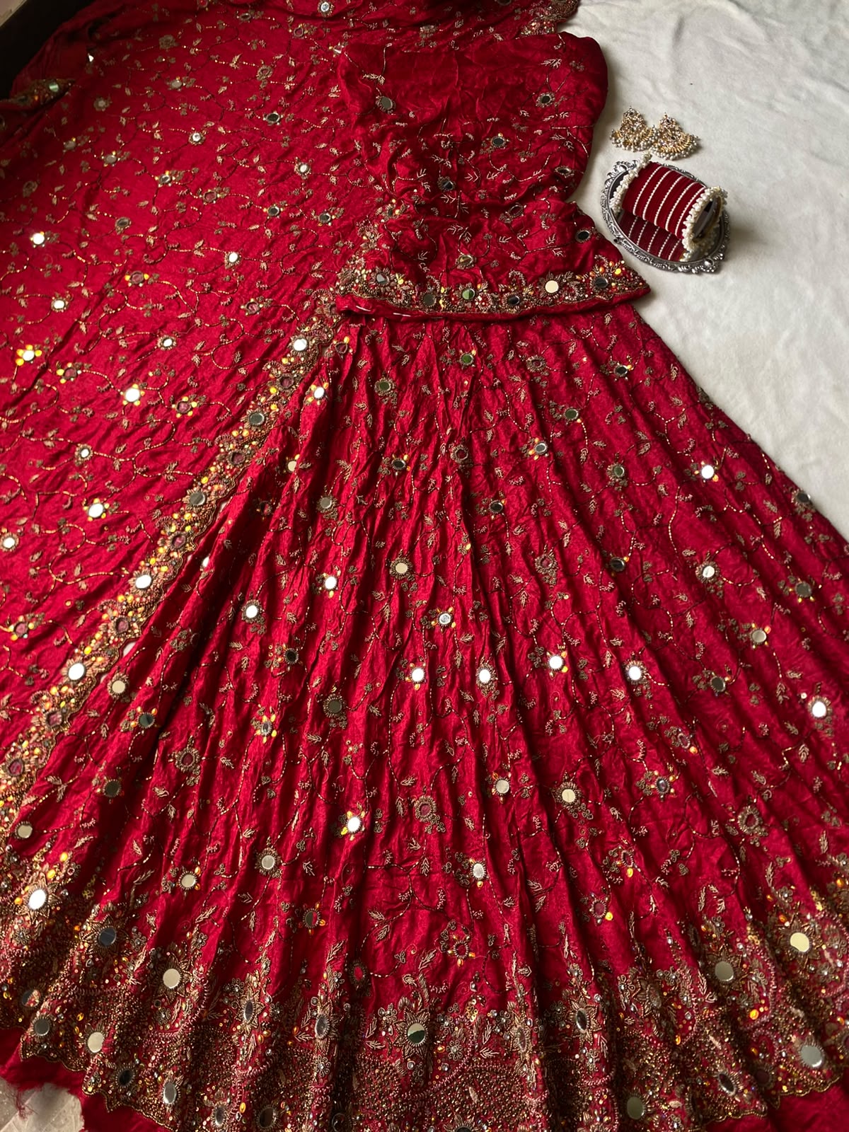 Laal Noor-Vintage Mirrorwork lehenge