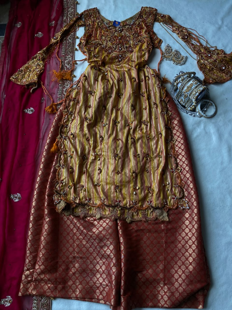 Amaltas blush-Vintage y2k Suit